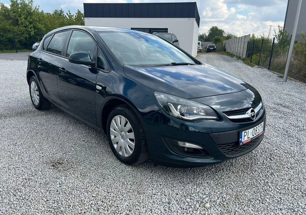 Opel Astra cena 35999 przebieg: 105000, rok produkcji 2014 z Czyżew małe 781